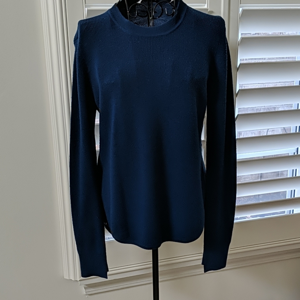 ALC sweater